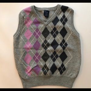 GAP 18-24 month argyle vneck sweater vest